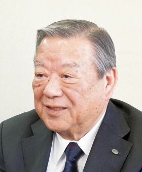横内  正秋